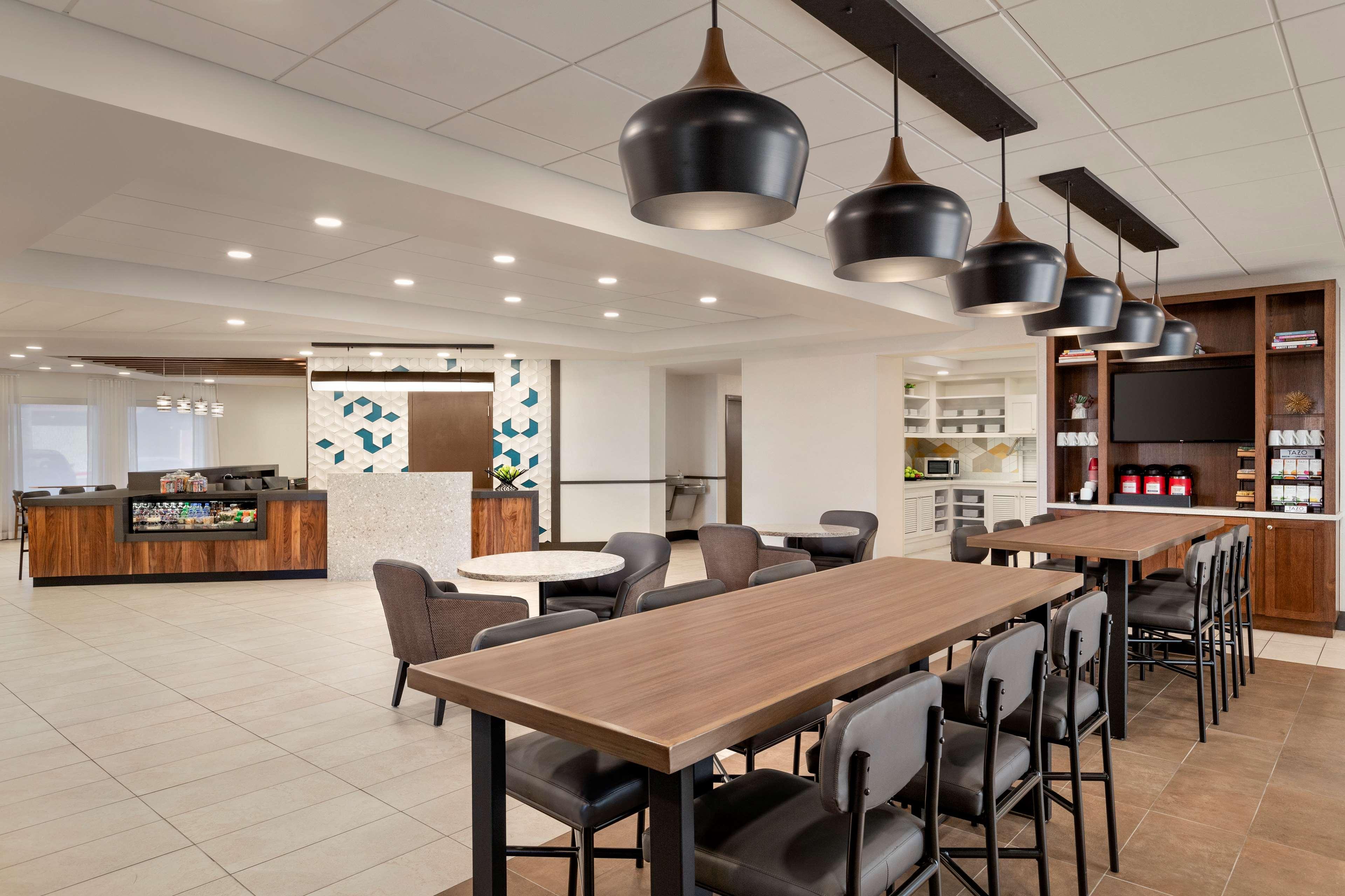 Hyatt Place Tucson Central Exterior photo
