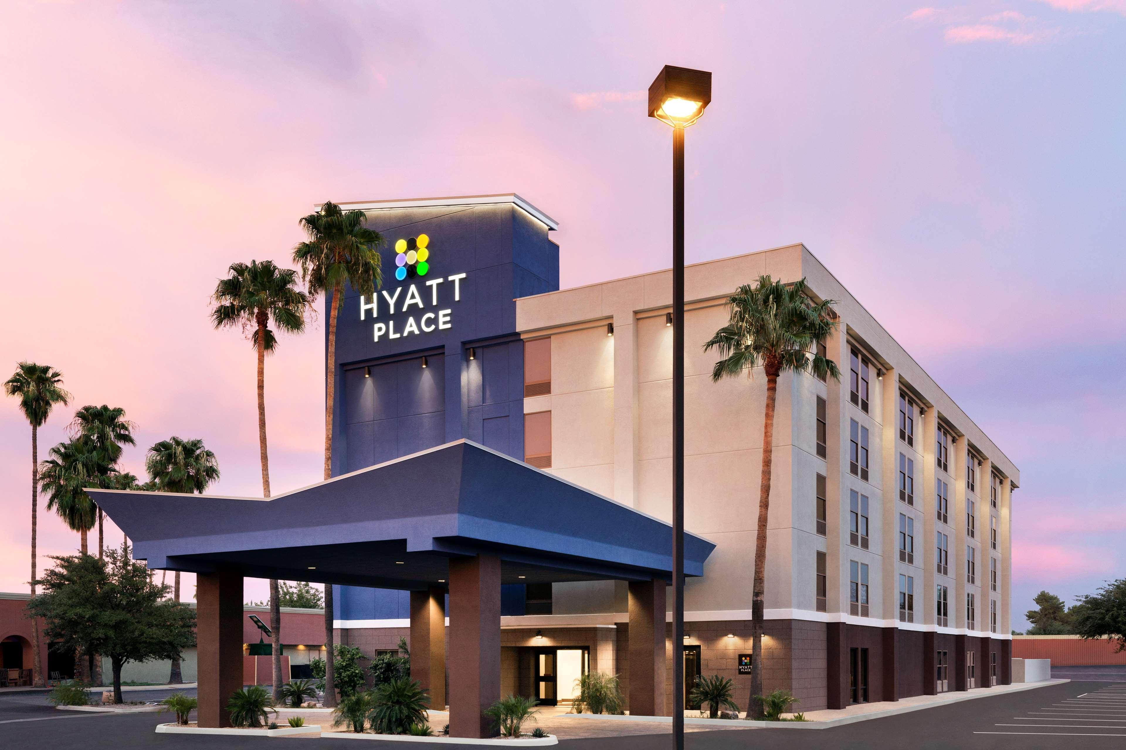 Hyatt Place Tucson Central Exterior photo