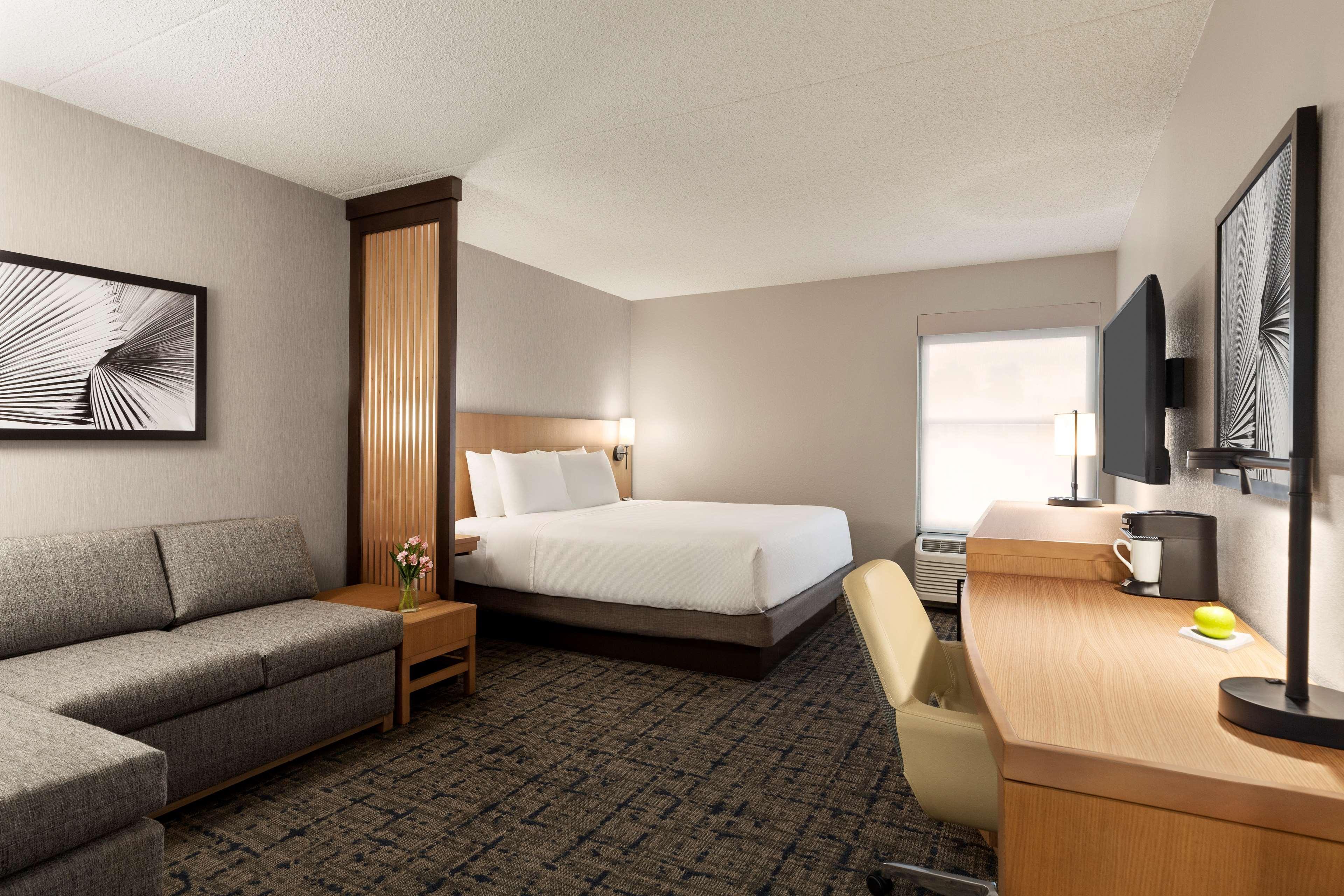 Hyatt Place Tucson Central Exterior photo